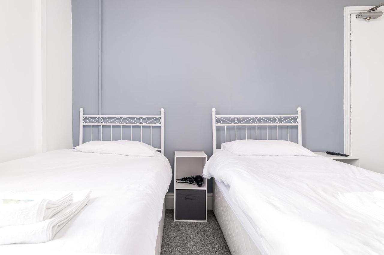 Hotel Blencathra à Whitby Extérieur photo