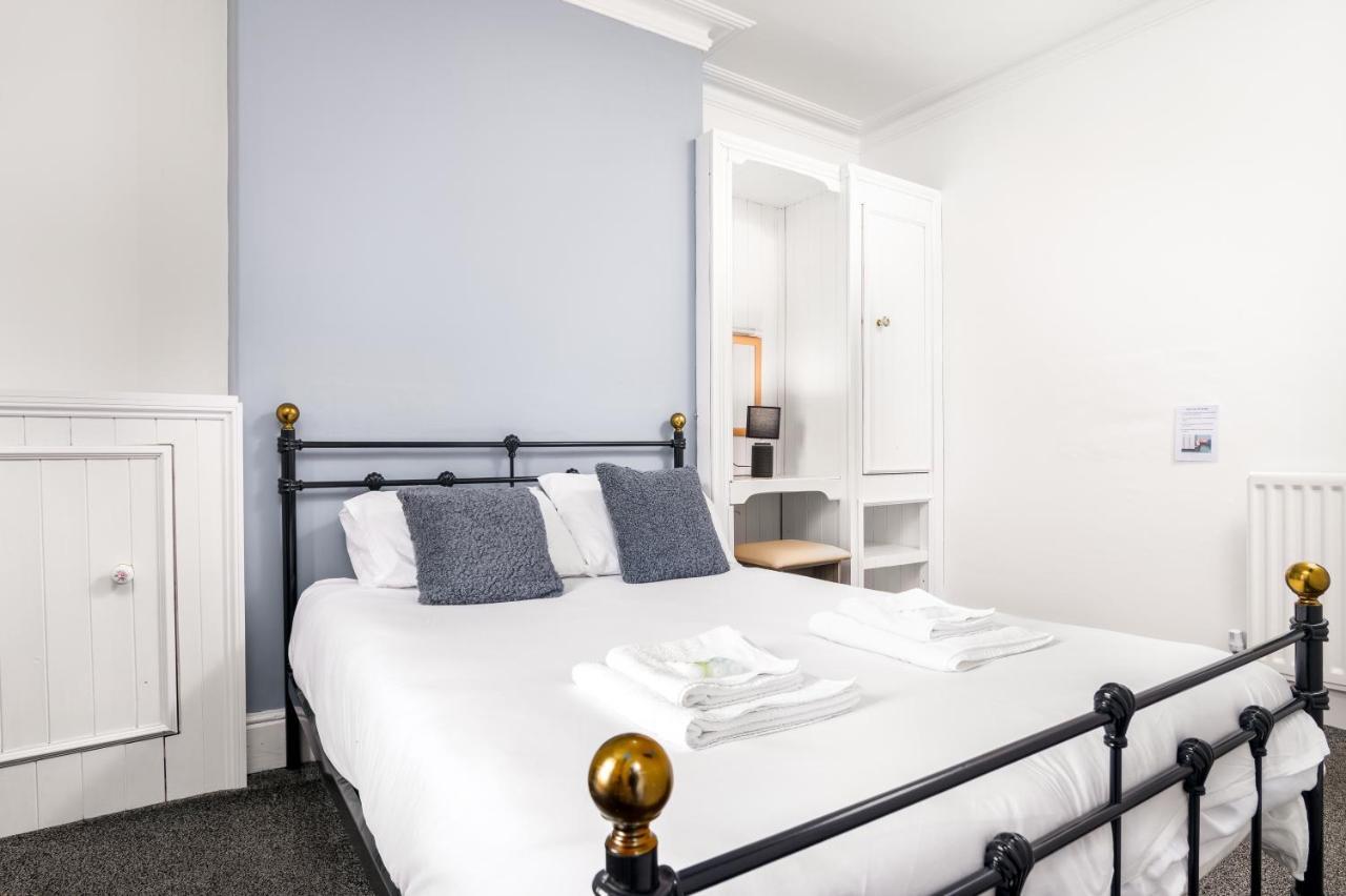 Hotel Blencathra à Whitby Extérieur photo